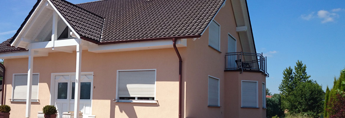 Aussenputz – Schutzanstriche – Sockelbekleidung